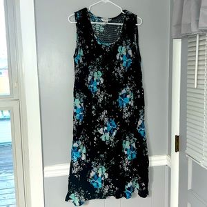 Woman's size XL Croft & barrow sleeveless lightweight summer dress.
